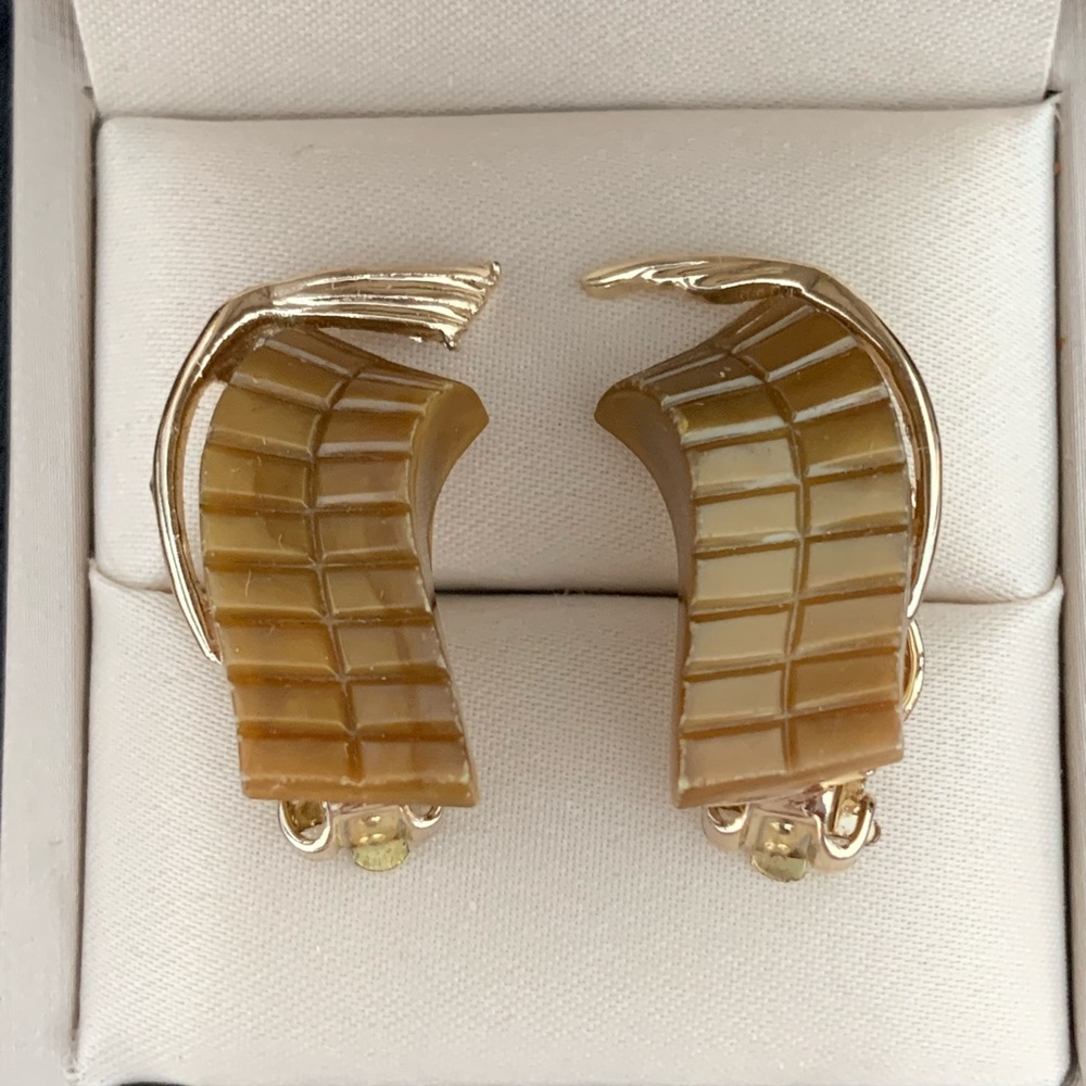 Vintage clip-on Gold tone and Tan Geometric Art Deco Earrings